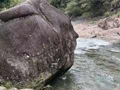 -鄣山大峡谷
