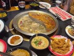 -沸炉重庆老火锅(军事博物馆店)