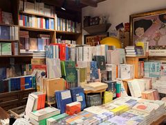 -橡皮书店(翠湖北路店)