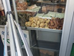 面包甜点陈列柜-穆民食品(牛街店)