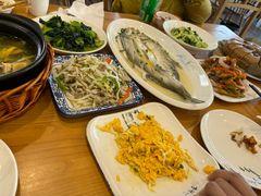 -品鲜村农家菜·阳澄湖大闸蟹(总店)
