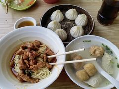 -珊珊小笼馆(仙霞路店)