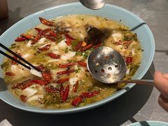 -姚姚酸菜鱼·金戈戈香港豉油鸡(喜荟城联名店)