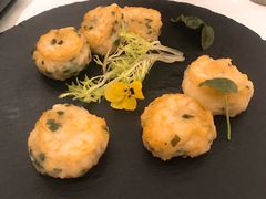 顺德煎虾饼-Yan Ting 宴庭中餐厅(上海静安瑞吉酒店)
