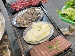 -牛一煲美食(江高店)