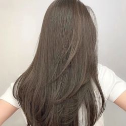 -丝语萱形象
