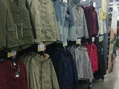 -迪卡侬(西三旗店)