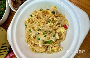 Stir-Fried Magnolia Bamboo Shoots