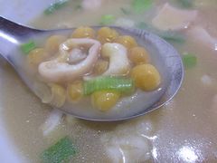 温氏府庙，肥肠豆汤-温记府廟豆汤饭·始于1955年(海椒店)