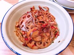 -万方圆拌粉瓦罐汤(恒茂华城店)