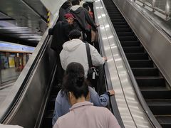 -白石桥南(地铁站)