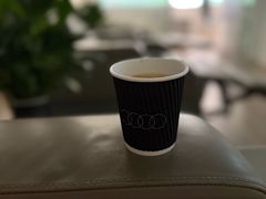 -上海永达奥诚奥迪4S店(申江路店)