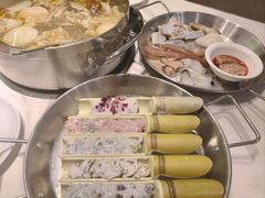 -捞小鲜虾滑海鲜自助火锅(嵊州吾悦店)