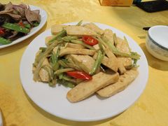 香芹炒豆干-莲花公园煎蟹(总店)