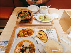 -老乡鸡(上海白玉兰广场店)