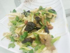 -清心鸡沙田乳鸽店·非遗传承(粤垦路店)