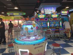 -爱玩嘉年华(龙湖源著天街店)