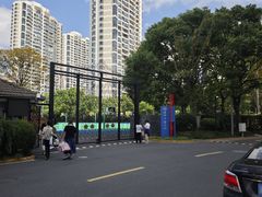 -上海市建平中学西校华城校区