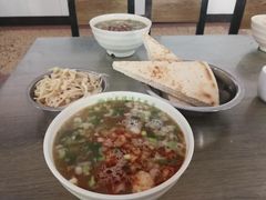 -清真马杰山牛肉汤馆