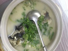 -天乐农家鱼头王(天目湖店)