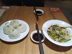 -凤起龙游老面包子(凯德晶品店)