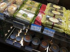 零售区-功德林(南京西路店)