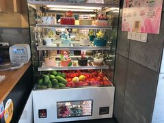 -焙丽拾光(麦凯乐直营店)