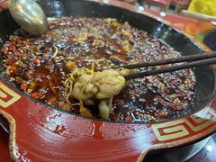 -烧哥美蛙肥肠鱼火锅·十五年社区店