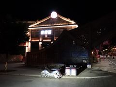 -百里峡七彩艺术小镇