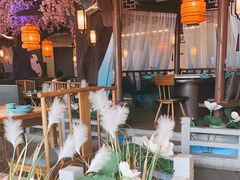 -荷塘秋月·本帮江浙菜(国权路店)