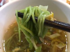 -乡党臊子面(丰庆公园店)