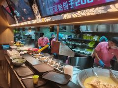 -鑫花溪牛肉米粉(凤凰街创始总店)