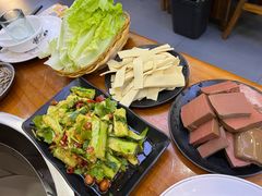 拍黄瓜-曹丞相·地锅鸡·地锅鱼(武林店)