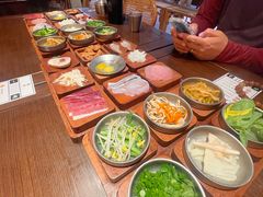 -银米·云南传统过桥米线(双廊黑金冠店)