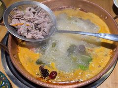 -洱火云南酸菜牛肉火锅(石景山当代商城店)