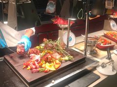 -海口绿发希尔顿酒店-田园汇自助餐·三文鱼·海鲜