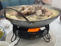 -一口猪海鲜浑锅·东北家常菜