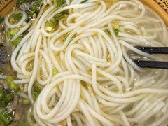 -正宗李家土鸡米线店