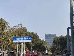 -极限PLAY运动娱乐新世界·团建派对潮玩休闲馆·室内蹦极高空游乐园