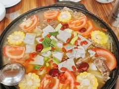 山药排骨牛肉养生汤-花水湾红太阳牛肉汤锅