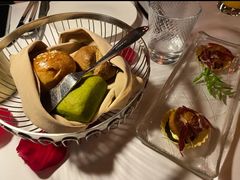 -Kathleen's Waitan 凯圣琳江景西餐厅(外滩店)