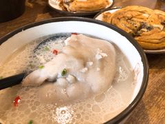 老妈蹄花-谭师爷龙抄手(白下路店)