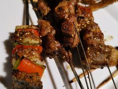 -三个大叔烤羊肉串·炭炉砂锅菜(西三旗店)