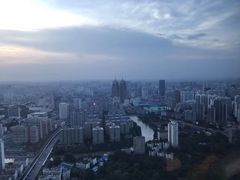 -上海龙之梦万丽酒店