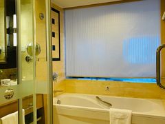 -海创大连科技交流中心(海事大学地铁站店)