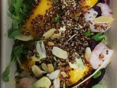 鲜虾牛油果轻体沙拉-SHUBO蔬小盒(三里屯店)