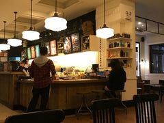 -星巴克臻选(广州沙面店)