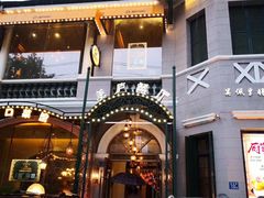 -YOGO优果密室逃脱(新佳丽广场店)