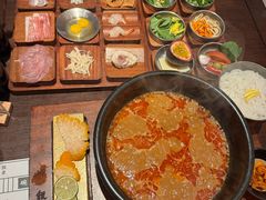 -银米·云南传统过桥米线(双廊黑金冠店)