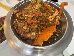 -凤凰路何眼镜香辣蟹(花果园店)